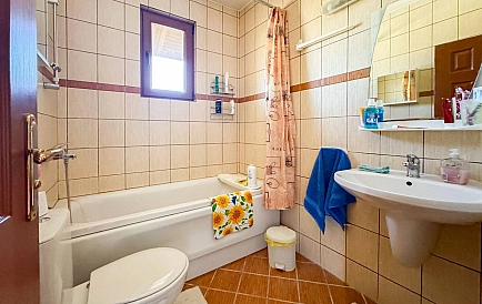 ID 14756 Двухэтажный дом в Поморие Фото 3