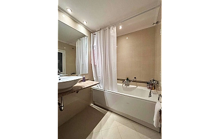 ID 13230 Двухкомнатная квартира в ДаунТаун Фото 4