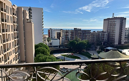 ID 14913 Двухкомнатная квартира в Барсело Роял Бич Фото 5