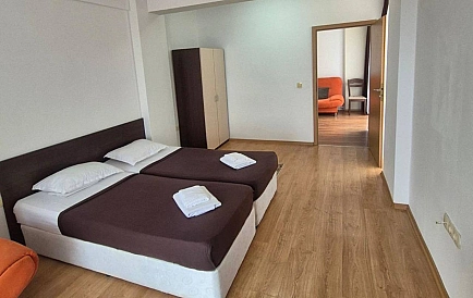 ID 15157 Двухкомнатная квартира в Сезоны 3 Фото 3