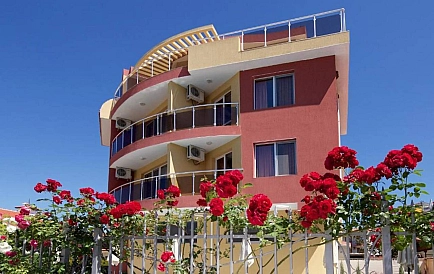 ID 14852 Двухкомнатная квартира в Сан Флауер Фото 6