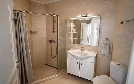 ID 15371 Двухкомнатная квартира в Романс Марин Фото 4