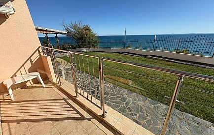 ID 16335 Двухкомнатная квартира в Корал Бич Фото 8