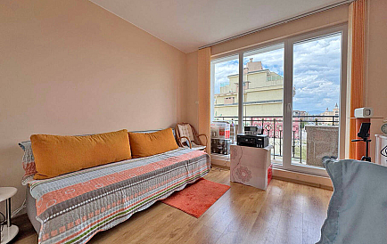 ID 15498 Квартира-студия в Месембрия Палас Фото 1 