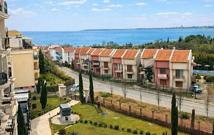 ID 15370 Трехкомнатная квартира в Романс Париж Фото 5