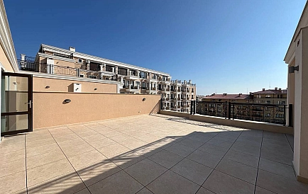 ID 15252 Трехэтажный мезонет в Империум 1 Фото 5