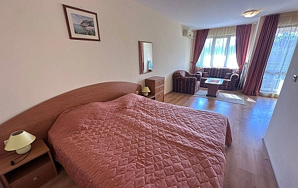 ID 13826 Большая студия в Галерея Фото 2