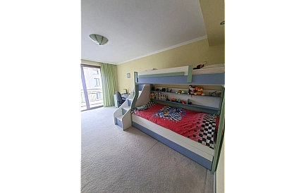ID 16357 Трехкомнатная квартира в районе Русалка Фото 10