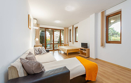 ID 14866 Двухкомнатная квартира в Шато дель Мар Фото 1 