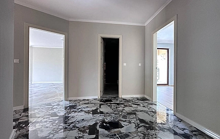 ID 14297 Трехкомнатная квартира в Валенсия Люкс Фото 9