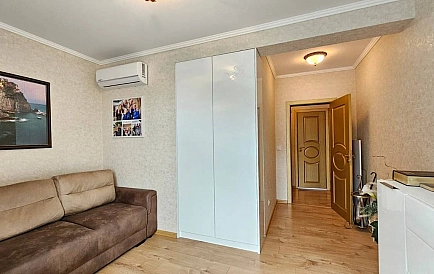 ID 16511 Четырехкомнатная квартира в Афродита Парк Фото 4