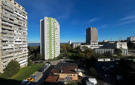 ID 14760 Трехкомнатная квартира в Зорница Фото 6