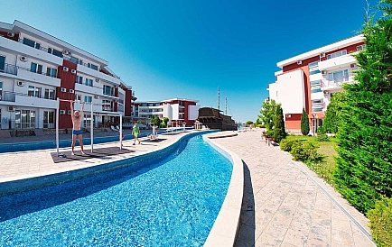 ID 13348 Трехкомнатная квартира в Привилидж Форт Бич Фото 9