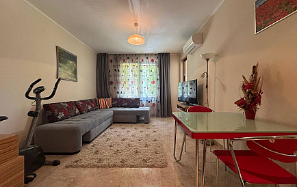 ID 15026 Двухкомнатная квартира в Эстебан Фото 1 