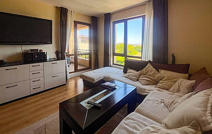 ID 14180 Трехкомнатная квартира в Галерея Фото 2