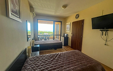 ID 14180 Трехкомнатная квартира в Галерея Фото 4