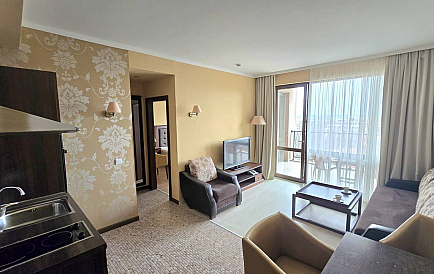 ID 15375 Двухкомнатная квартира в Барсело Роял Бич Фото 1 