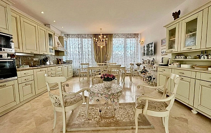 ID 15171 Пятикомнатный пентхаус в Рич 1 Фото 2