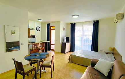 ID 14910 Квартира-студия в Морски Фар Фото 1 