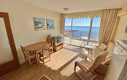 ID 13360 Двухкомнатная квартира в Привилидж Форт Бич Фото 2