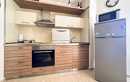 ID 10527 Двухкомнатная квартира в Эстебан Фото 2