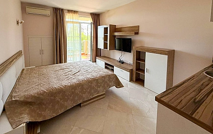 ID 16122 Квартира-студия в Флорес Гарден Фото 10