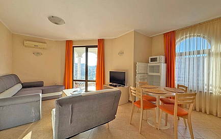 ID 14988 Трехкомнатная квартира в Роял Сан Фото 10