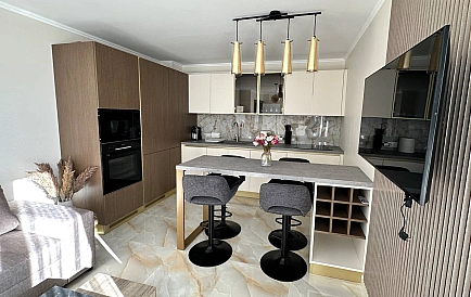 ID 15068 Трехкомнатная квартира в Империум 1 Фото 2