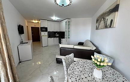 ID 15451 Двухкомнатная квартира в Роял Бей Фото 1 