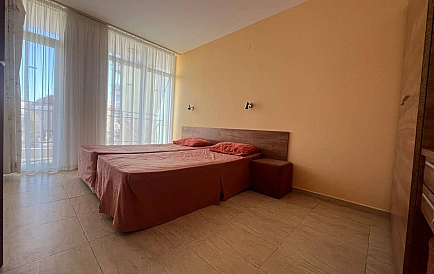 ID 14995 Трехкомнатная квартира в Сан Виллидж Фото 3