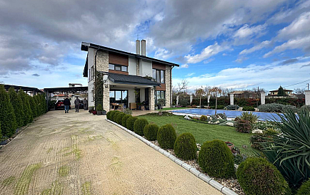 ID 14889 Дом в Близнаци Фото 1 