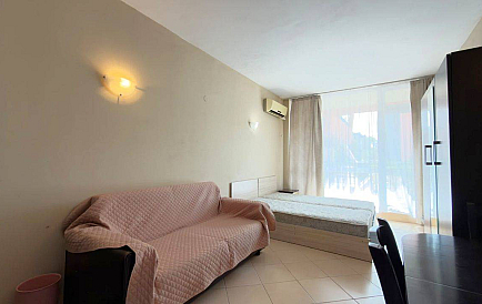 ID 16379 Квартира-студия в Сансет Бич 3 Фото 1 