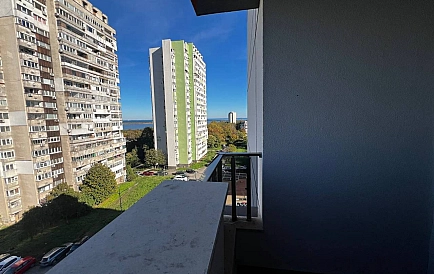 ID 14760 Трехкомнатная квартира в Зорница Фото 5