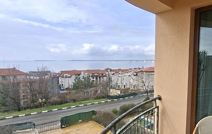 ID 16357 Трехкомнатная квартира в районе Русалка Фото 2