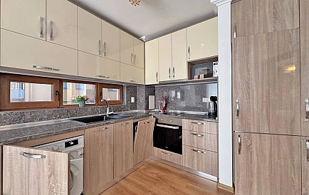 ID 14930 Трехкомнатная квартира в Феникс Фото 2