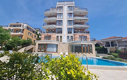 ID 14930 Трехкомнатная квартира в Феникс Фото 6