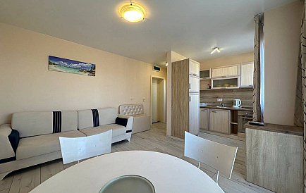 ID 14822 Двухкомнатная квартира в Сезоны 3 Фото 1 