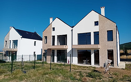 ID 10346 Дома в Кошарице Фото 1 