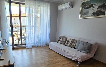 ID 12944 Двухкомнатная квартира в Виньярдс Фото 2