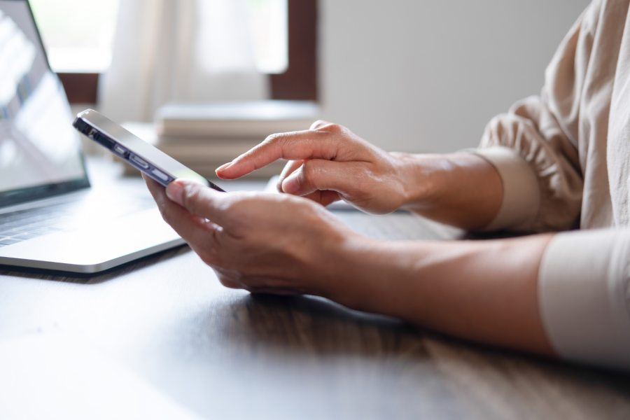 Как безопасно перевести деньги из Армении и пройти финмониторинг